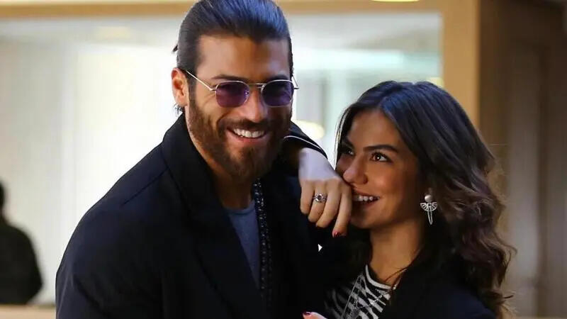 Can Yaman & Demet Ozdemir
